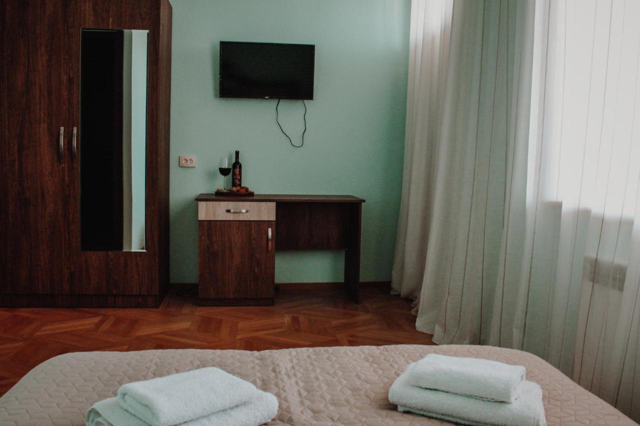 Big House Hotel Tbilisi Eksteriør billede
